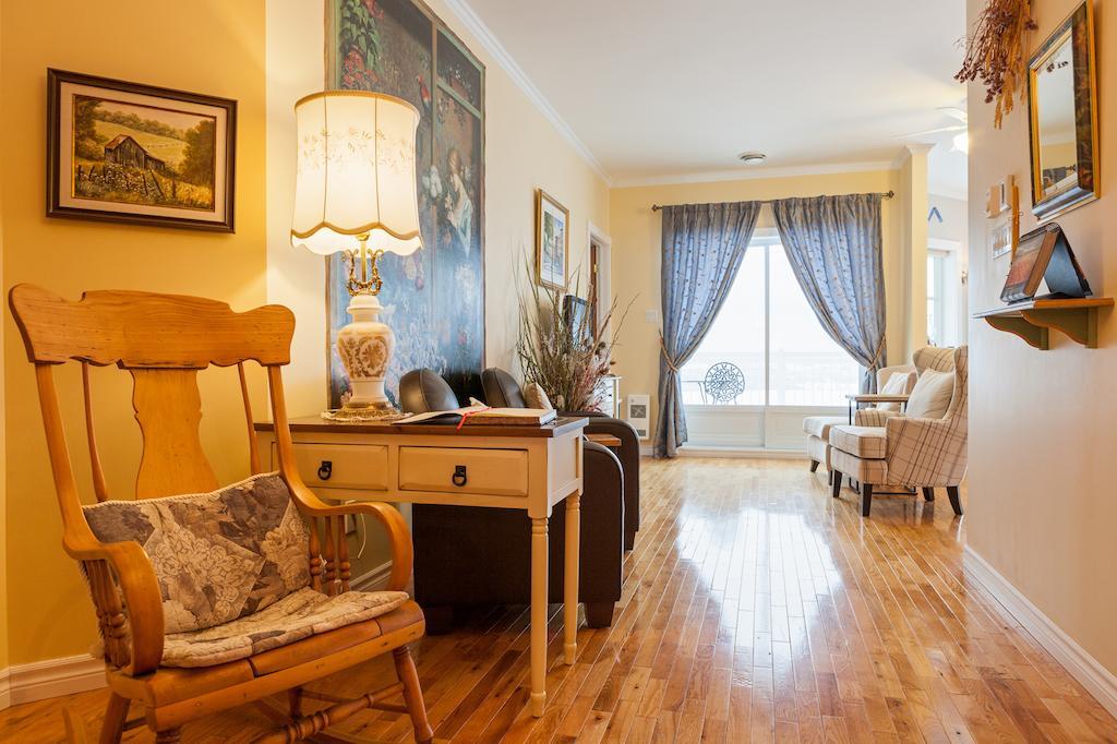 Gite Le Royal Champetre B&B Boischatel Exterior photo