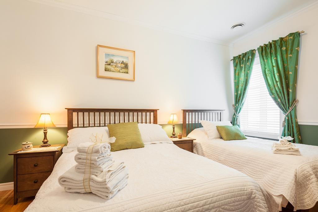 Gite Le Royal Champetre B&B Boischatel Room photo