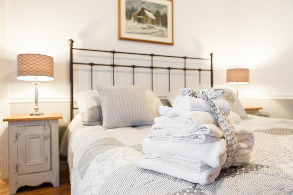 Gite Le Royal Champetre B&B Boischatel Room photo